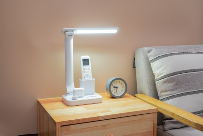 Светильник настольный светодиодный СТАРТ CT86 белый светодиодный Светильник настольный светодиодный СТАРТ CT86 белый светодиодный