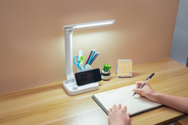 Светильник настольный светодиодный СТАРТ CT86 белый светодиодный Светильник настольный светодиодный СТАРТ CT86 белый светодиодный