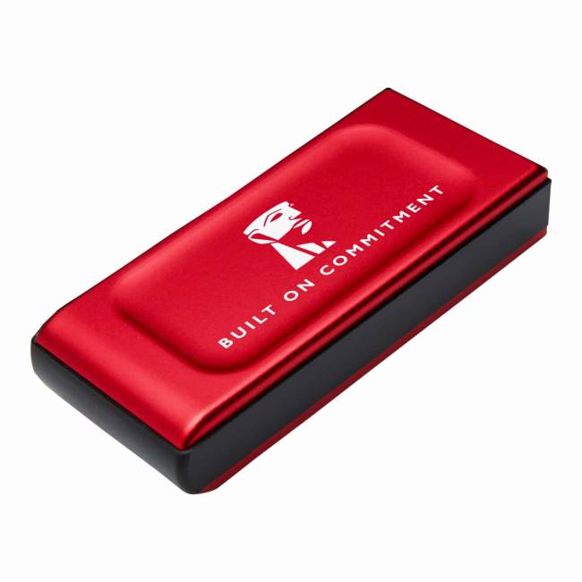 Твердотельный накопитель Kingston External SSD XS1000R — для бизнеса и офиса Твердотельный накопитель Kingston External SSD XS1000R — для бизнеса и офиса