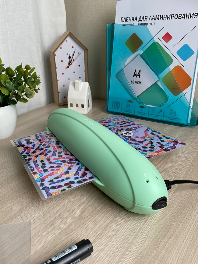 Ламинатор ГЕЛЕОС ЛМ A4 Радуга зеленый Гелеос ЛМ A4 Радуга зеленый