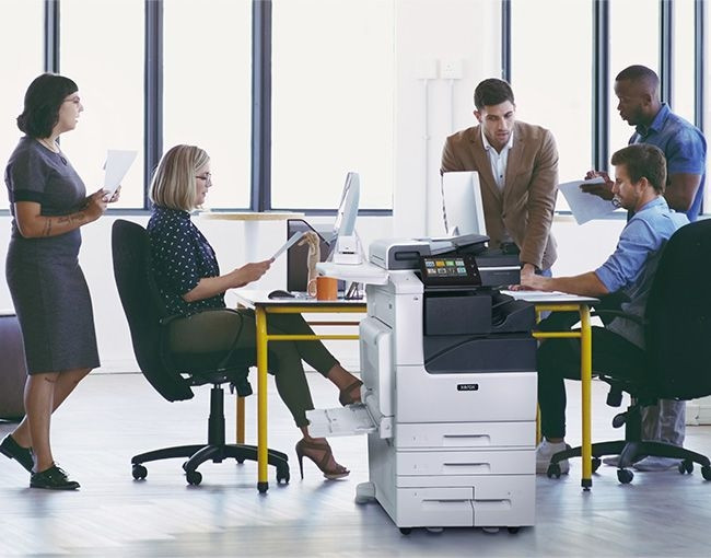 МФУ Xerox VersaLink Colour C7130 Напольная конфигурация с доп. лотком и тумбой, жесткий диск 320 ГБ, разделитель лотков Xerox VLC7130_CPS — для бизнеса и офиса