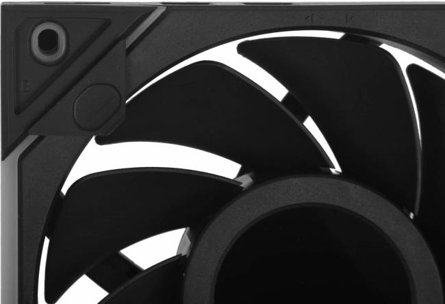 Вентилятор для корпуса Lian-Li G99.12RTLLCD1W1B.R0 — для бизнеса и офиса