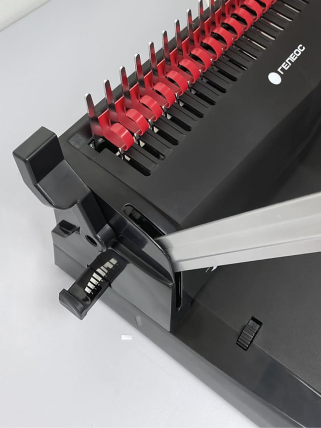 Переплетчик ГЕЛЕОС БП-22 на пластиковую пружину Гелеос БП-22