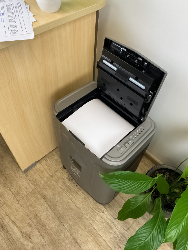 Уничтожитель документов ГЕЛЕОС АП23-5 Гелеос АП23-5 — для бизнеса и офиса Уничтожитель документов ГЕЛЕОС АП23-5 Гелеос АП23-5 — для бизнеса и офиса