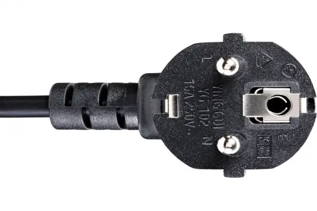 Кабель комп - розетка 220V EU (угловой)<VDE> 3GX1,5mm2, 1,8m, медь, Telecom <TY021-CU1.5-1.8M> VCOM TY021-CU1.5-1.8M — для бизнеса и офиса