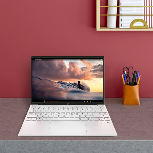 Ноутбук HP 61R48EA — для бизнеса и офиса