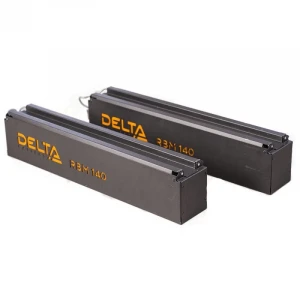 Сменный батарейный картридж DELTA RBM140, совместимый с ИБП АРС серий SURT*** и SURTD*** мощностью от 3 ква, SRT*** мощностью от 5ква, ДxШxВ 595х99х123мм., вес 33.7кг., 2 модуля RBM140 в одной коробке, срок службы до 8 лет. Delta RBM140