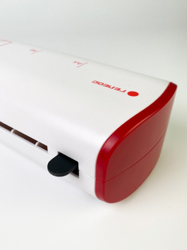 Ламинатор ГЕЛЕОС ЛМ A4 Модерн белый+красный Гелеос ЛМ A4 Модерн белый+красный — для бизнеса и офиса