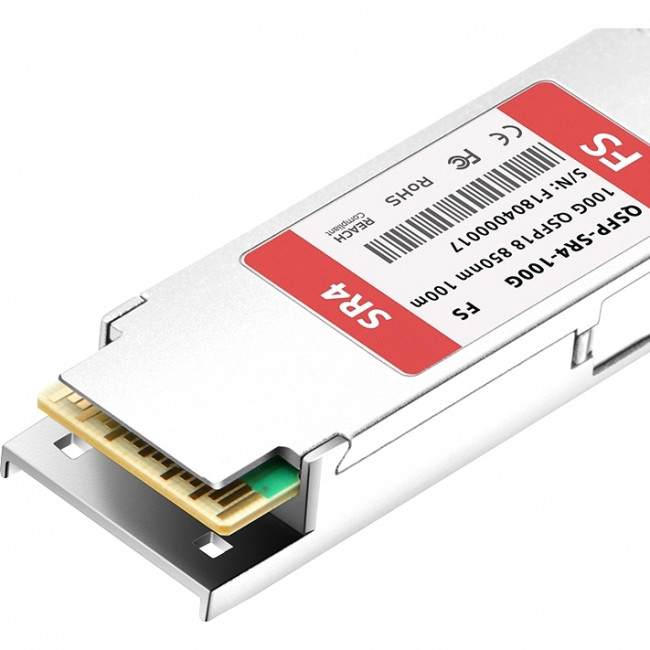 Трансивер FS QSFP28-SR4-100G — для бизнеса и офиса Трансивер FS QSFP28-SR4-100G — для бизнеса и офиса