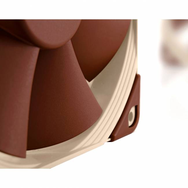 Кулер для корпуса Noctua NF-F12 5V PWM — для бизнеса и офиса