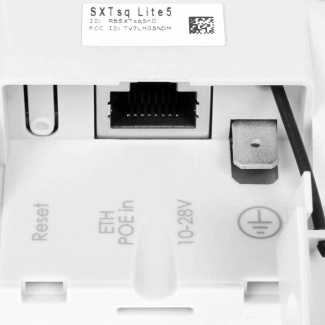 Маршрутизатор MikroTik SXTsq Lite5 (RBSXTSQ5ND) — для бизнеса и офиса