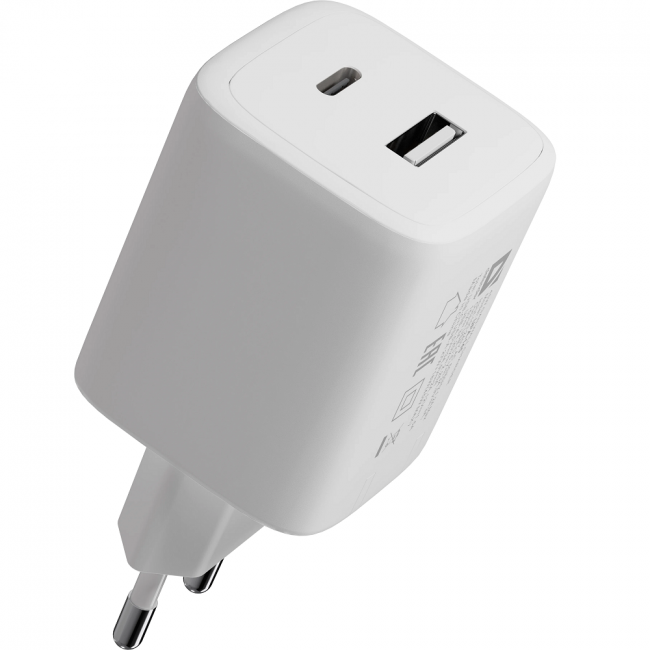 Defender Сетевой адаптер UPA-145 45W, USB A+C, белый Defender 83245 — для бизнеса и офиса Defender Сетевой адаптер UPA-145 45W, USB A+C, белый Defender 83245 — для бизнеса и офиса