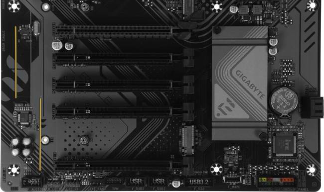 Материнская плата Gigabyte B550 EAGLE — для бизнеса и офиса Материнская плата Gigabyte B550 EAGLE — для бизнеса и офиса
