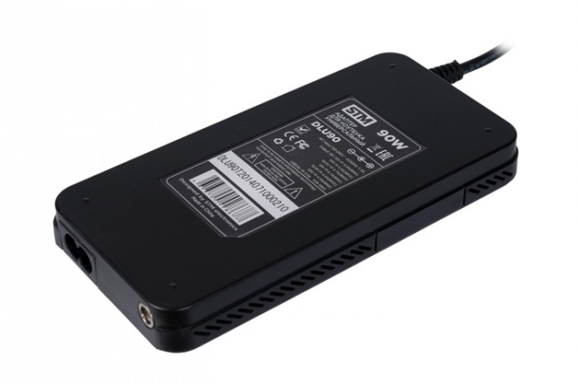 Универсальный адаптер для ноутбуков на 90Ватт STM DLU 90