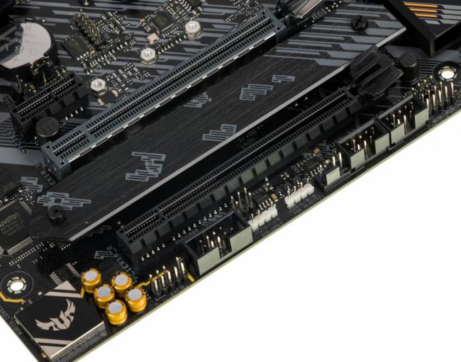 Материнская плата ASUS TUF GAMING B550M-PLUS — для бизнеса и офиса