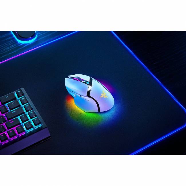 Игровая мышь Razer Basilisk V3 Pro 35K - White gaming mouse Razer Basilisk V3 Pro 35K - White gaming mouse RZ01-05240200-R3G1 — для бизнеса и офиса Игровая мышь Razer Basilisk V3 Pro 35K - White gaming mouse Razer Basilisk V3 Pro 35K - White gaming mouse RZ01-05240200-R3G1 — для бизнеса и офиса
