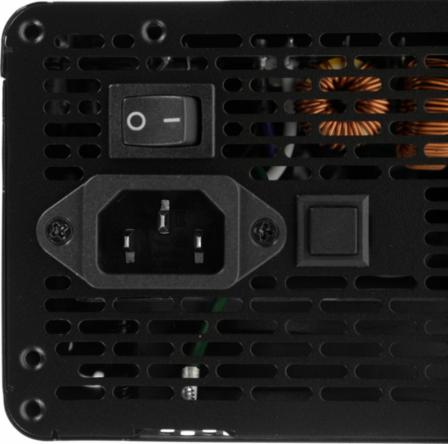 Блок питания Thermaltake PS-SPR-0750NHSABE-1 — для бизнеса и офиса