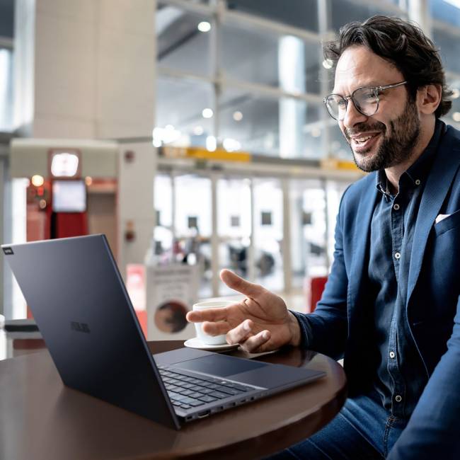 Ноутбук ASUS ExpertBook B9 B9403CVAR-PP1795 (90NX05W1-M02WF0) — для бизнеса и офиса