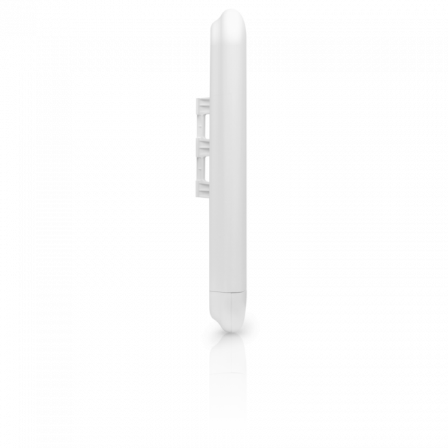 Маршрутизатор Ubiquiti NS-5AC — для бизнеса и офиса