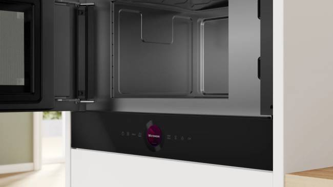 Встраиваемые микроволновые печи BOSCH Встраиваемая микроволновая печь BOSCH BFL9221B1 — для бизнеса и офиса Встраиваемые микроволновые печи BOSCH Встраиваемая микроволновая печь BOSCH BFL9221B1 — для бизнеса и офиса
