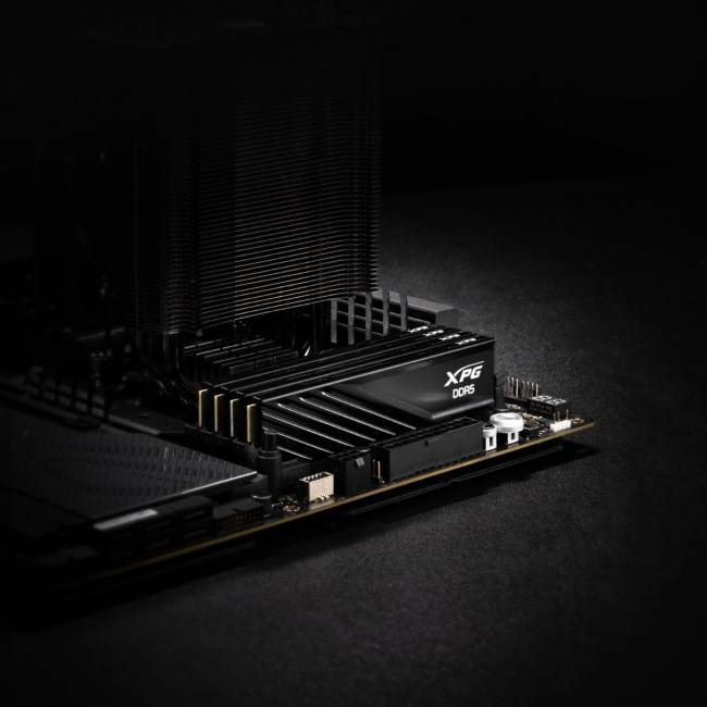 Память DDR5 2x16GB 6400MHz ADATA AX5U6400C3216G-DTLABBK — для бизнеса и офиса Память DDR5 2x16GB 6400MHz ADATA AX5U6400C3216G-DTLABBK — для бизнеса и офиса