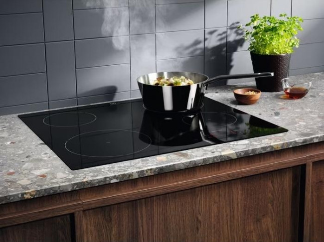 Встраиваемая варочная поверхность ELECTROLUX Electrolux EIT60428C — для бизнеса и офиса