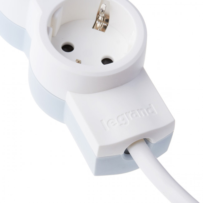 Удлинитель 3X2К+З 1,5 м. Legrand Стандарт (1.5 м, 3 розетки) — для бизнеса и офиса