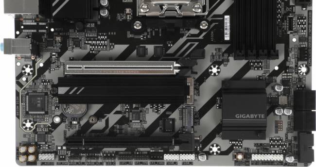 Материнская плата Gigabyte B850M DS3H — для бизнеса и офиса