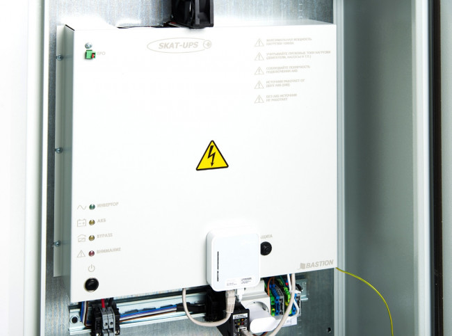 988 SKAT SMART UPS-1000 IP65 SNMP Wi-Fi, ИБП 220В 1000ВА синусоида 2 АКБ уличный Бастион SKAT SMART UPS-1000 IP65 SNMP Wi-Fi — для бизнеса и офиса 988 SKAT SMART UPS-1000 IP65 SNMP Wi-Fi, ИБП 220В 1000ВА синусоида 2 АКБ уличный Бастион SKAT SMART UPS-1000 IP65 SNMP Wi-Fi — для бизнеса и офиса