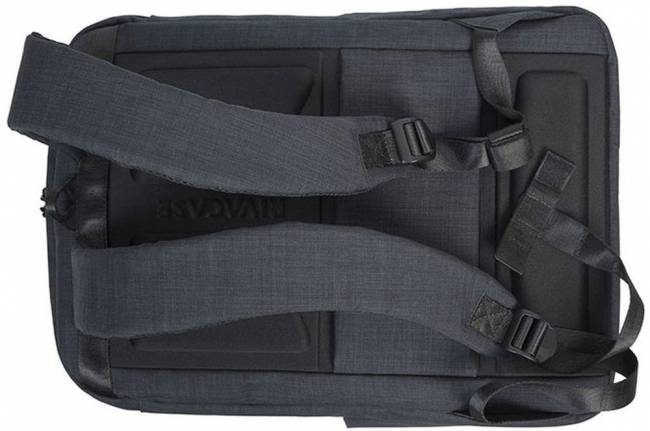 Рюкзак для ноутбука 17.3" Riva 8365 BLACK — для бизнеса и офиса