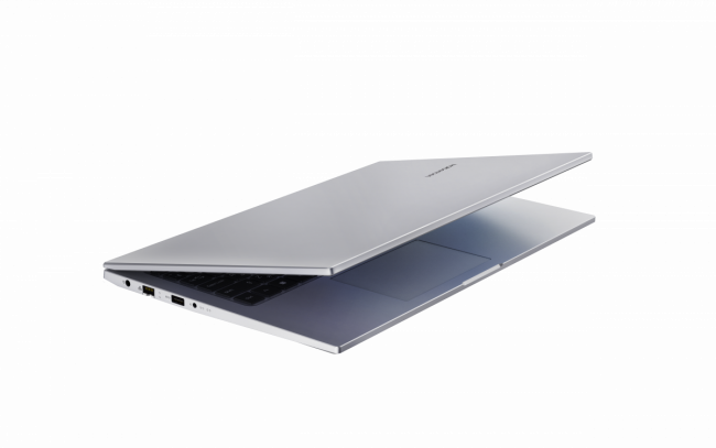 Ноутбук Maibenben M575 (M5751SB0LSRE1) — для бизнеса и офиса Ноутбук Maibenben M575 (M5751SB0LSRE1) — для бизнеса и офиса