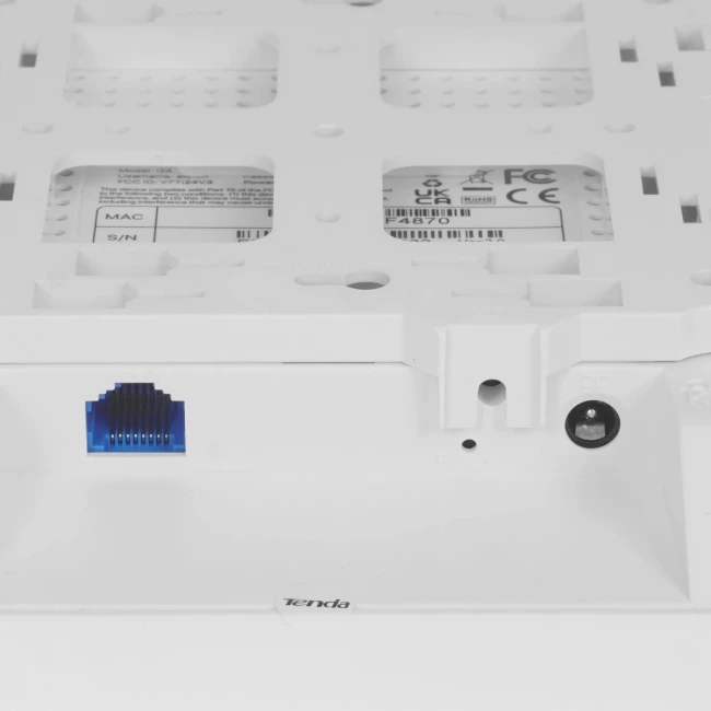 Точка доступа Tenda i24 — для бизнеса и офиса Точка доступа Tenda i24 — для бизнеса и офиса