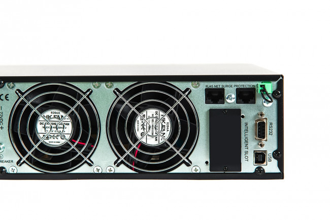 453 SKAT-UPS 3000/1800 ИБП 1800 Вт, с АКБ 9 Ач 4 шт, меандр. стабилизация напряжения Бастион SKAT-UPS 3000/1800