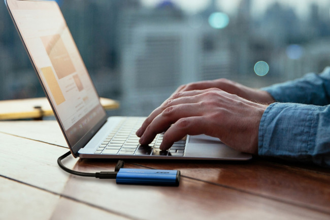 Твердотельный накопитель ADATA SE800 — для бизнеса и офиса Твердотельный накопитель ADATA SE800 — для бизнеса и офиса