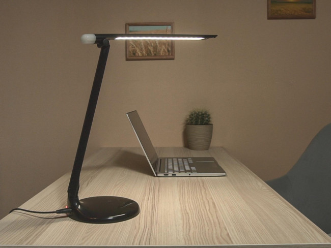 Светильник настольный светодиодный СТАРТ  CT59 черный Светильник настольный светодиодный СТАРТ CT59 черный