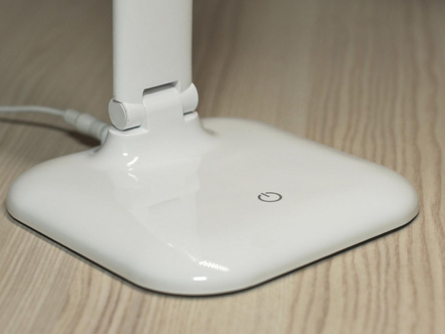 Светильник настольный светодиодный СТАРТ  CT62 белый Светильник настольный светодиодный СТАРТ CT62 белый