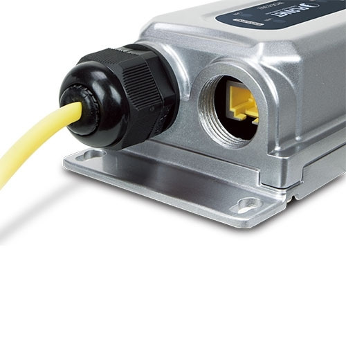 индустриальный PoE экстендер Planet IPOE-E302