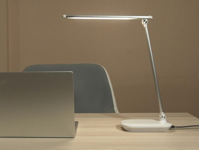 Светильник настольный светодиодный СТАРТ  CT113 белый Светильник настольный светодиодный СТАРТ CT113 белый