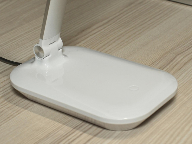 Светильник настольный светодиодный СТАРТ  CT113 белый Светильник настольный светодиодный СТАРТ CT113 белый