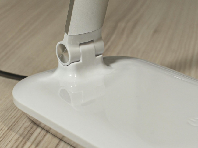 Светильник настольный светодиодный СТАРТ  CT113 белый Светильник настольный светодиодный СТАРТ CT113 белый