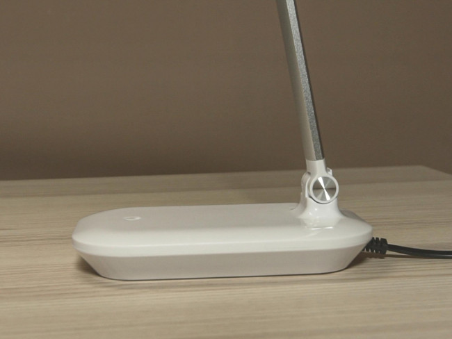 Светильник настольный светодиодный СТАРТ  CT113 белый Светильник настольный светодиодный СТАРТ CT113 белый