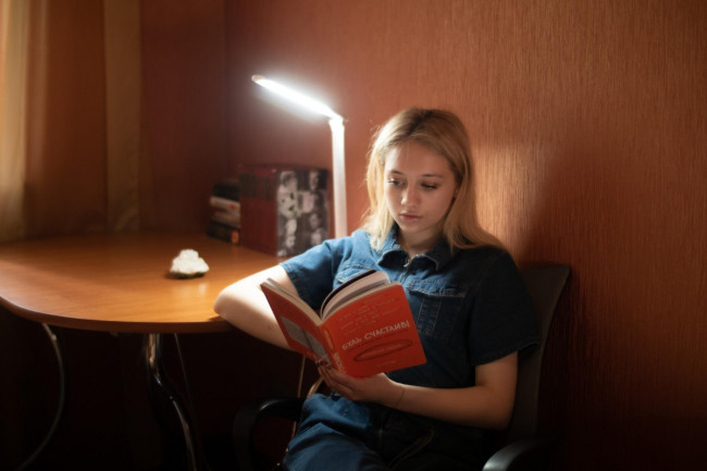 Светильник настольный светодиодный СТАРТ  CT113 белый Светильник настольный светодиодный СТАРТ CT113 белый