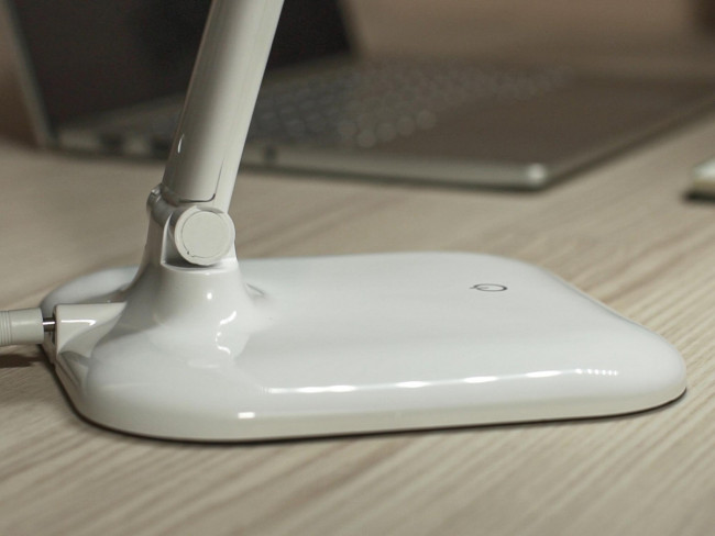 Светильник настольный светодиодный СТАРТ  CT58 белый Светильник настольный светодиодный СТАРТ CT58 белый