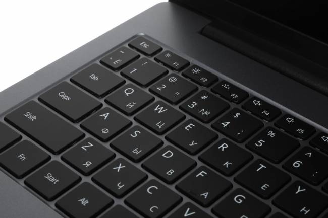 Ноутбук Huawei 53014HYK — для бизнеса и офиса