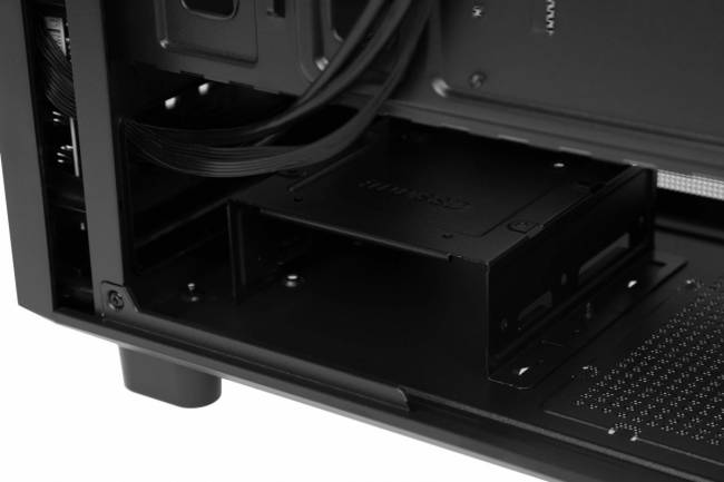 Корпус Formula AIR MESH G2 — для бизнеса и офиса