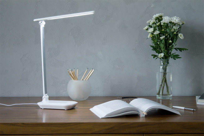 Светильник настольный светодиодный СТАРТ  CT111 белый Светильник настольный светодиодный СТАРТ CT111 белый